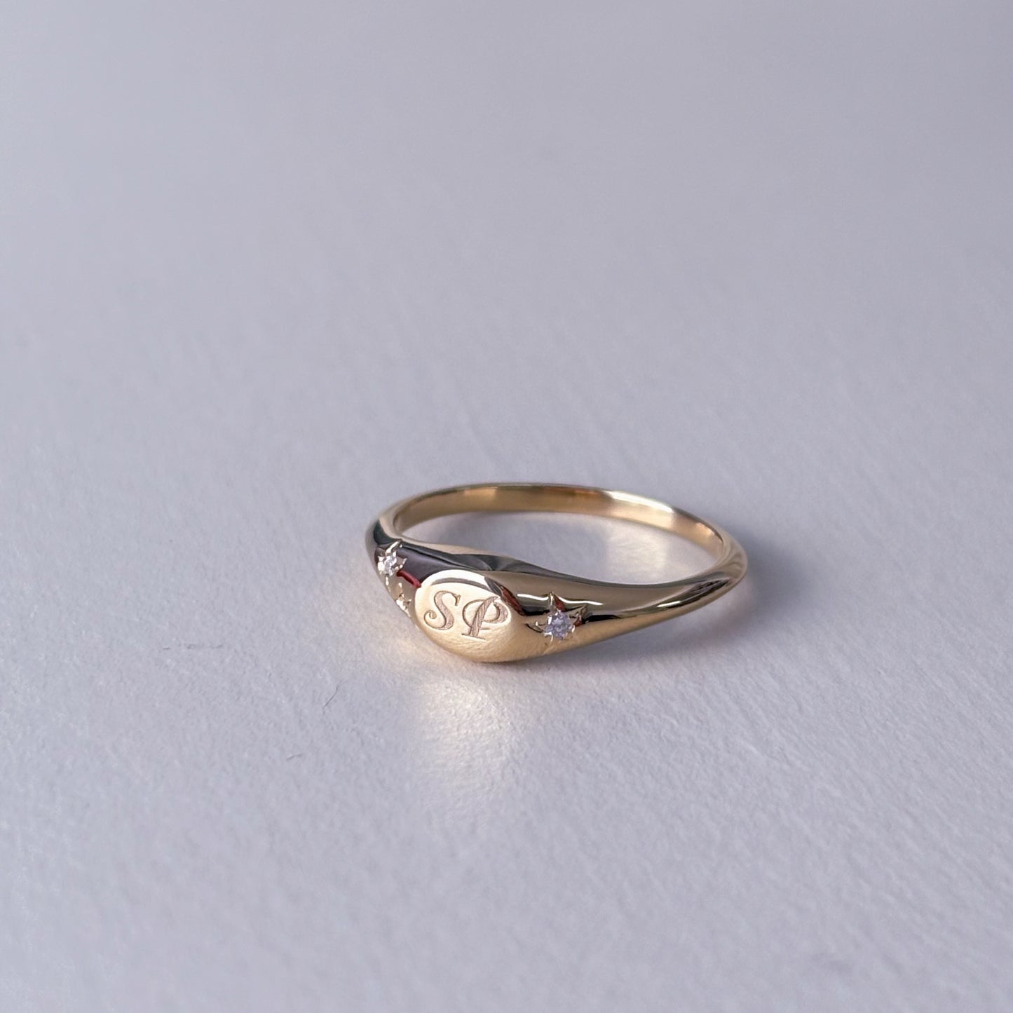 Classic Signet Ring